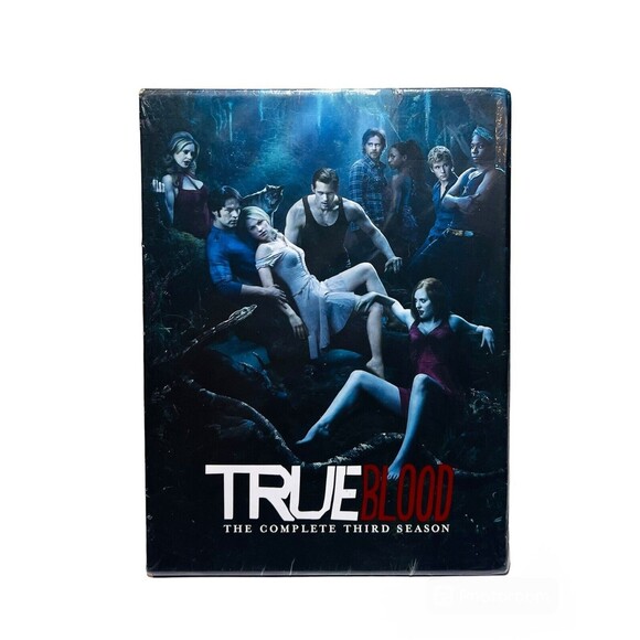 True Blood: The Complete Third Season (DVD, 2011, 5-Disc Set) New Factory Sealed - Picture 1 of 4